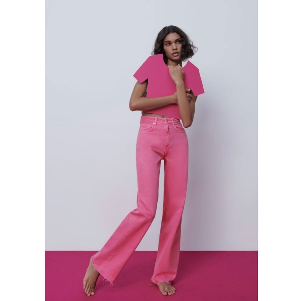 Pink Zara Jeans- bubble gum pink pants 🌸